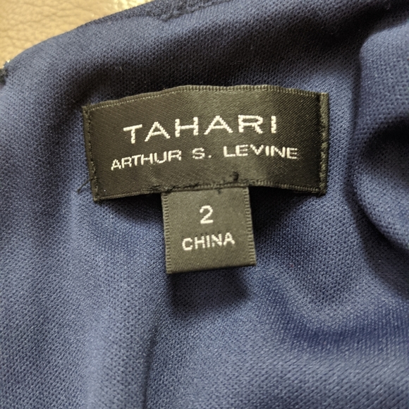 Relisted - TAHARI ASL blue sequined feather dress - Picture 6 of 6